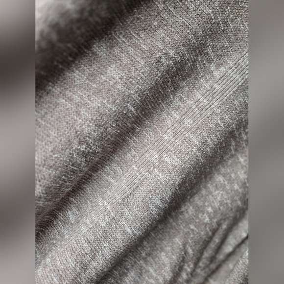 J.Jill Pure Jill Elegant V-Neck Tunic Sweater - Taupe Minimalist ~ Medium - Picture 3 of 5